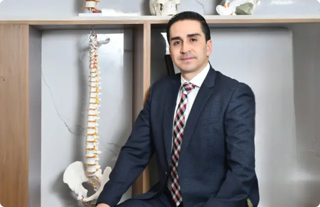 Dr. Ernesto Grimaldo Urrutia